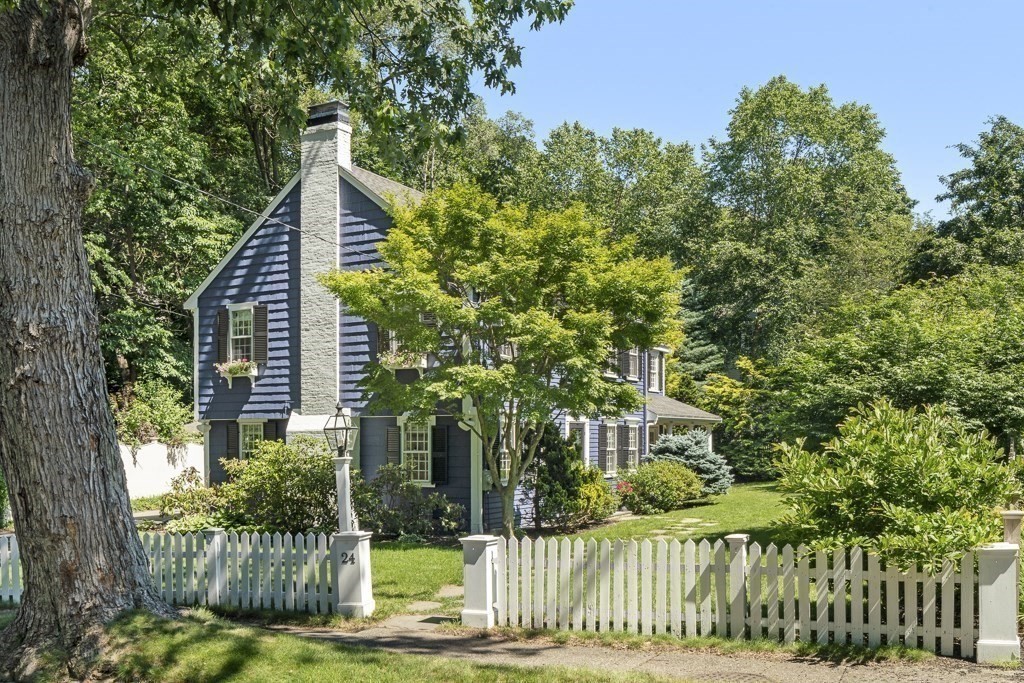 24 Stowell Road Winchester, MA 01890 - Photo 33 of 34