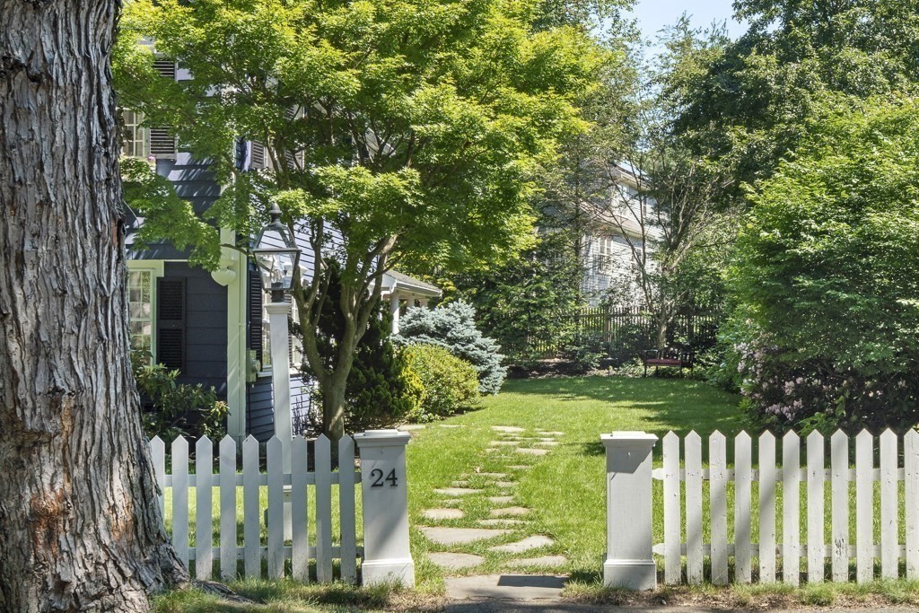 24 Stowell Road Winchester, MA 01890 - Photo 34 of 34