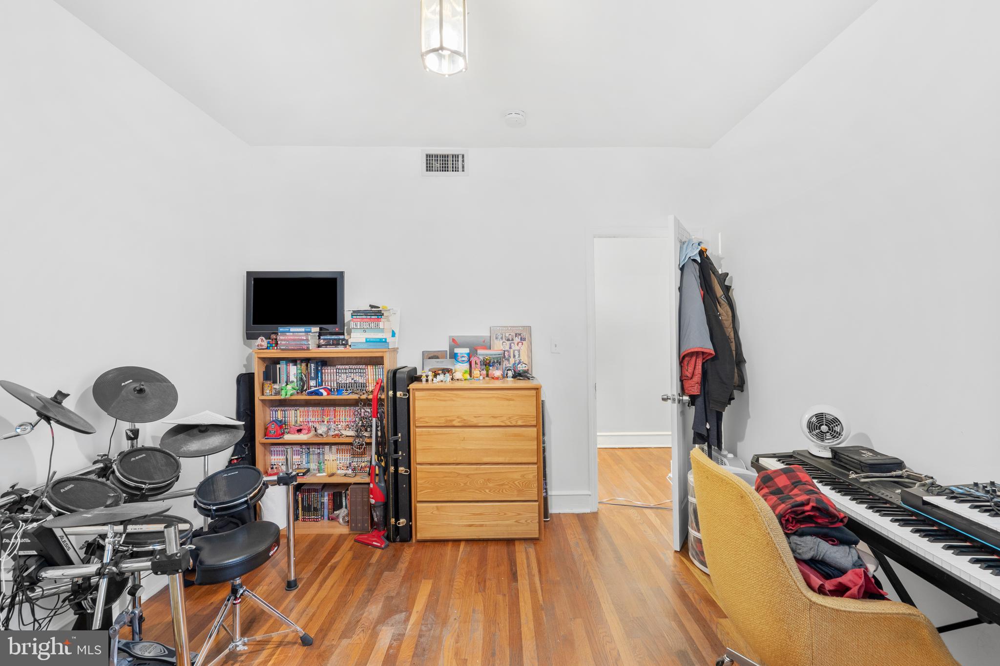 109 Cotton Street Philadelphia, PA 19127 - Photo 15 of 23