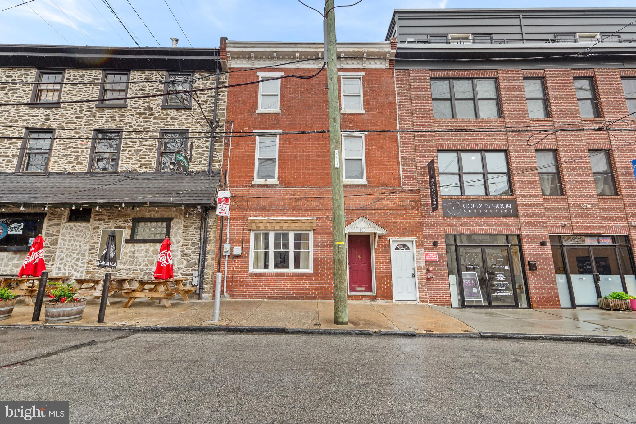 109 Cotton Street Philadelphia, PA 19127 - Photo 3 of 23