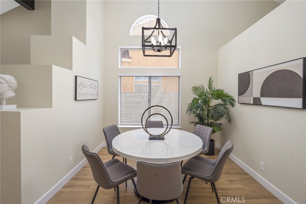 15737 Firethorn Road Fontana, CA 92337 - Photo 8 of 33 Gallery Image 8