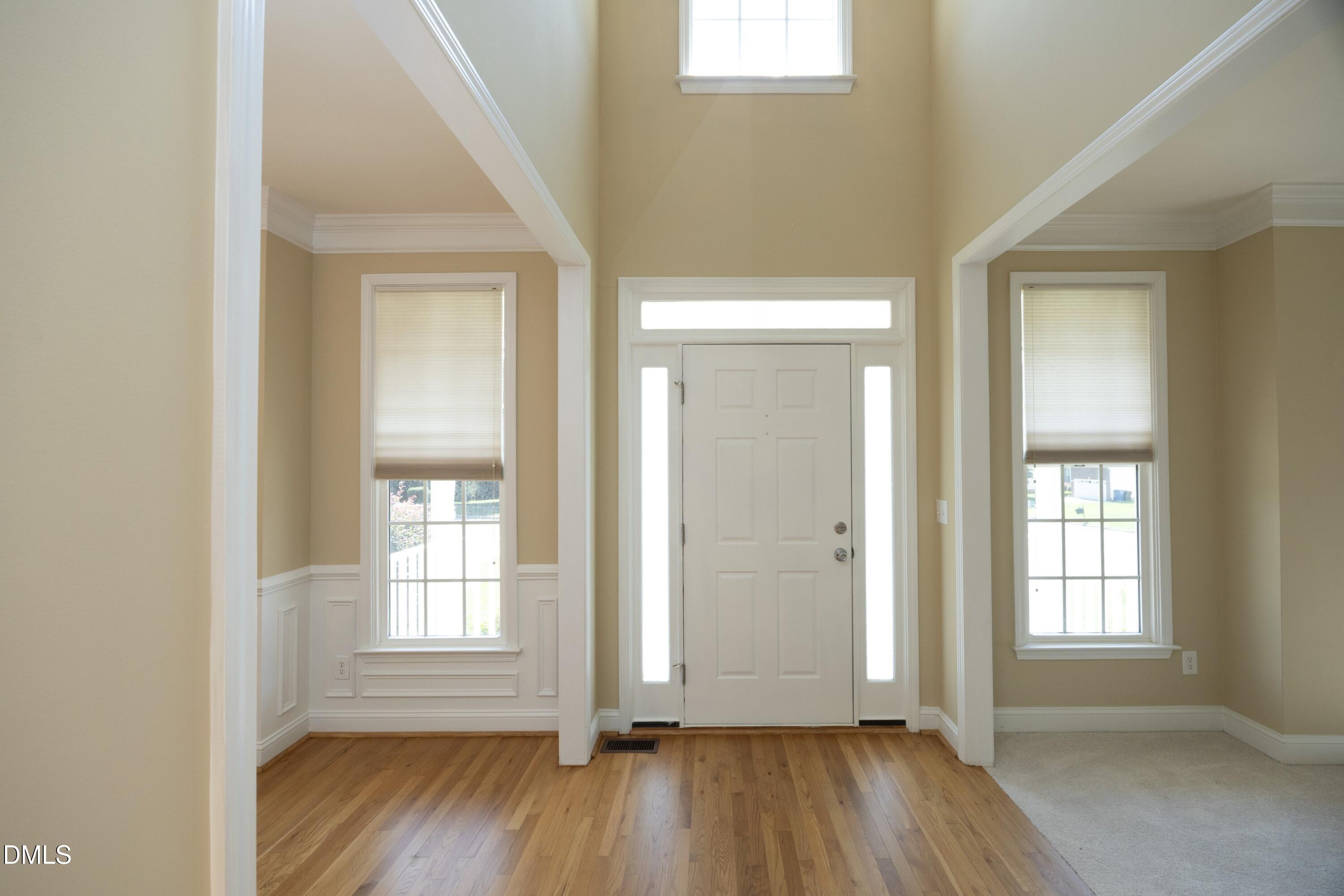 3208 Rockford Road Durham, NC 27713 - Photo 3 of 37 3208 Rockford 03Foyer