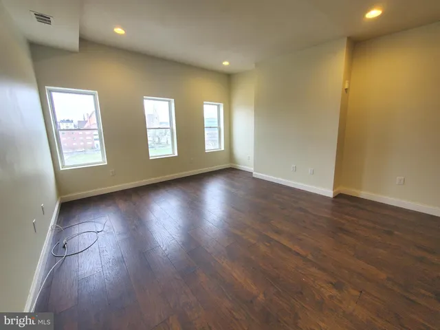 $995 | 1216 McCulloh Street, Unit 3, Baltimore, MD 21217