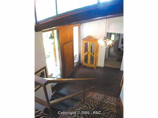 120 Cresta Road Colorado Springs, CO 80906 - Photo 2 of 16