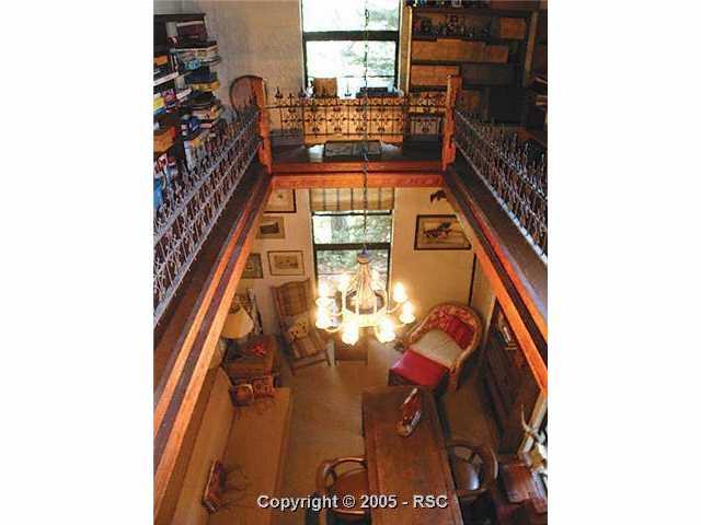 120 Cresta Road Colorado Springs, CO 80906 - Photo 6 of 16