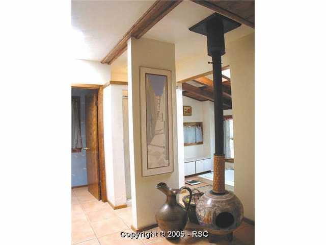 120 Cresta Road Colorado Springs, CO 80906 - Photo 10 of 16