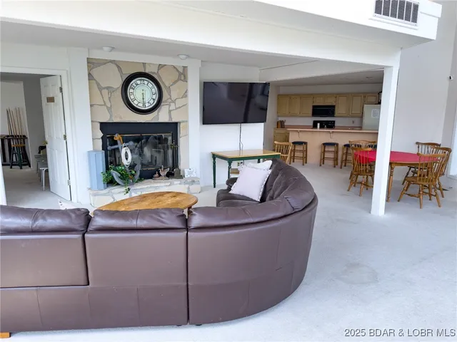 $275,000 | 210 Bluff Boulevard, Unit 4B, Camdenton, MO 65020