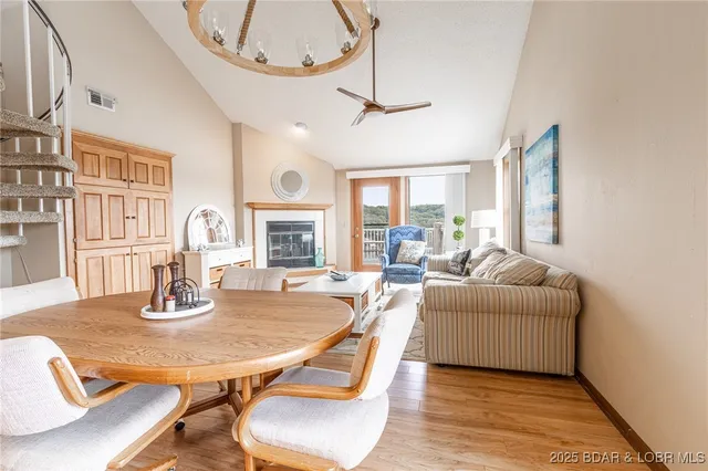 $275,000 | 210 Bluff Boulevard, Unit 4B, Camdenton, MO 65020