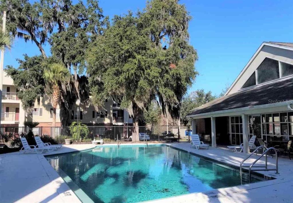 2360 Southwest Archer Road, Unit 810 Gainesville, FL 32608 - Photo 13 of 15