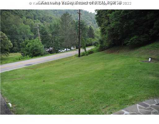4585 Frame Road Elkview, WV 25071 - Photo 13 of 14 Exterior Front.