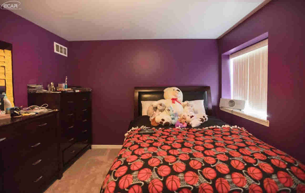 3189 Old Farm Road Flint, MI 48507 - Photo 40 of 58 21369418-39.JPG