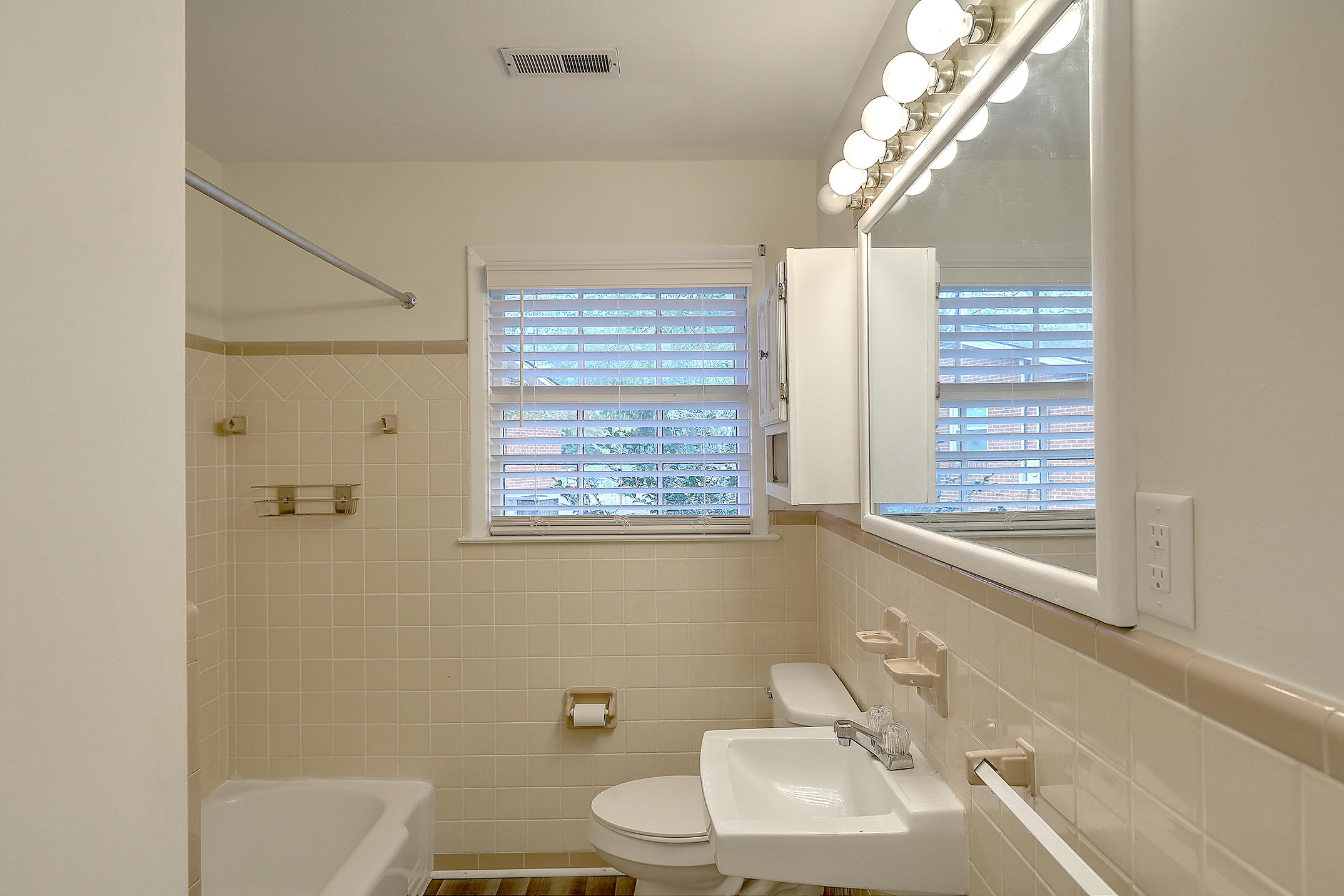 938 Valley Street Hanahan, SC 29410 - Photo 16 of 24 1R3A5230_1_2_3_4_5_6