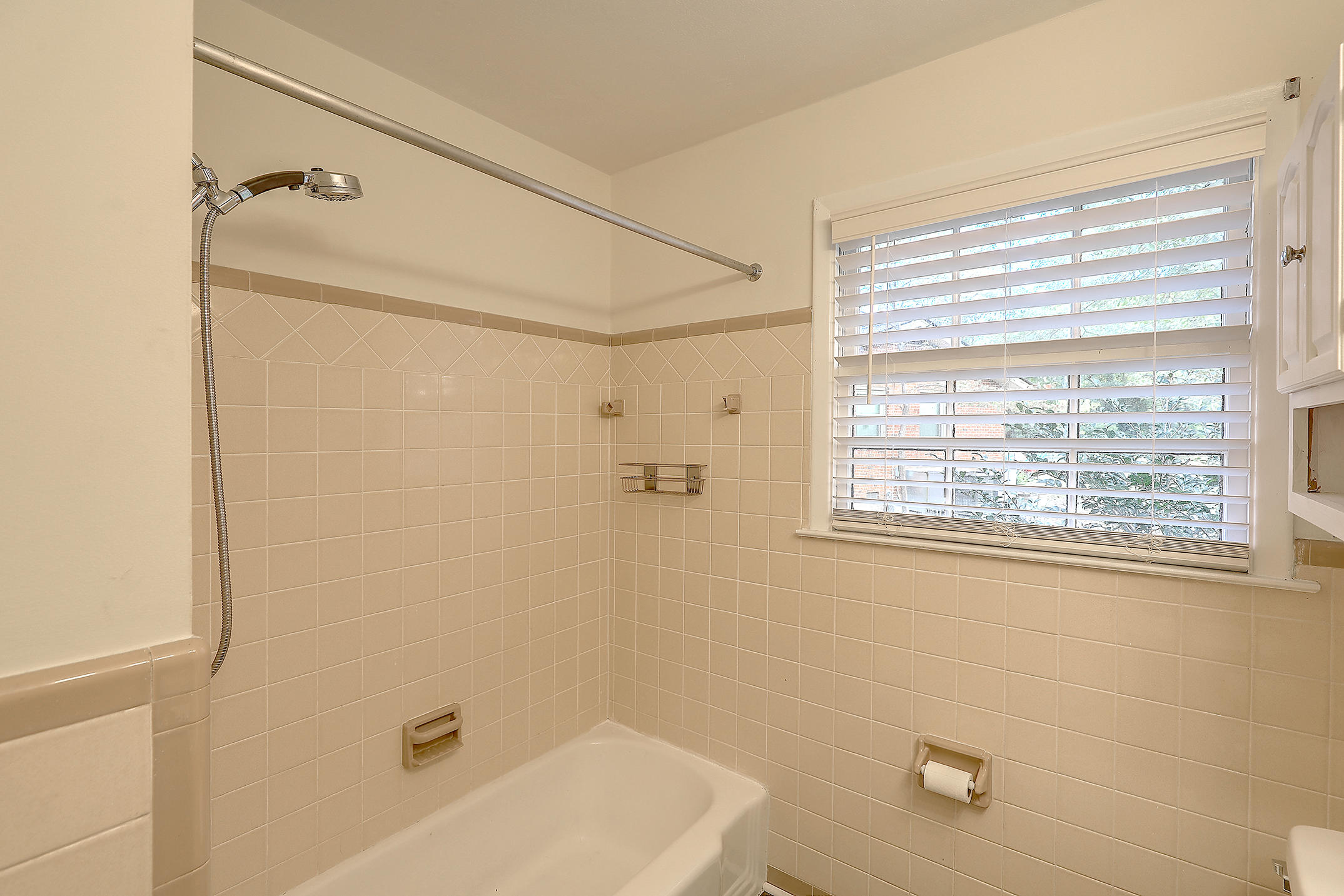 938 Valley Street Hanahan, SC 29410 - Photo 17 of 24 1R3A5237_38_39_40_41_42_43
