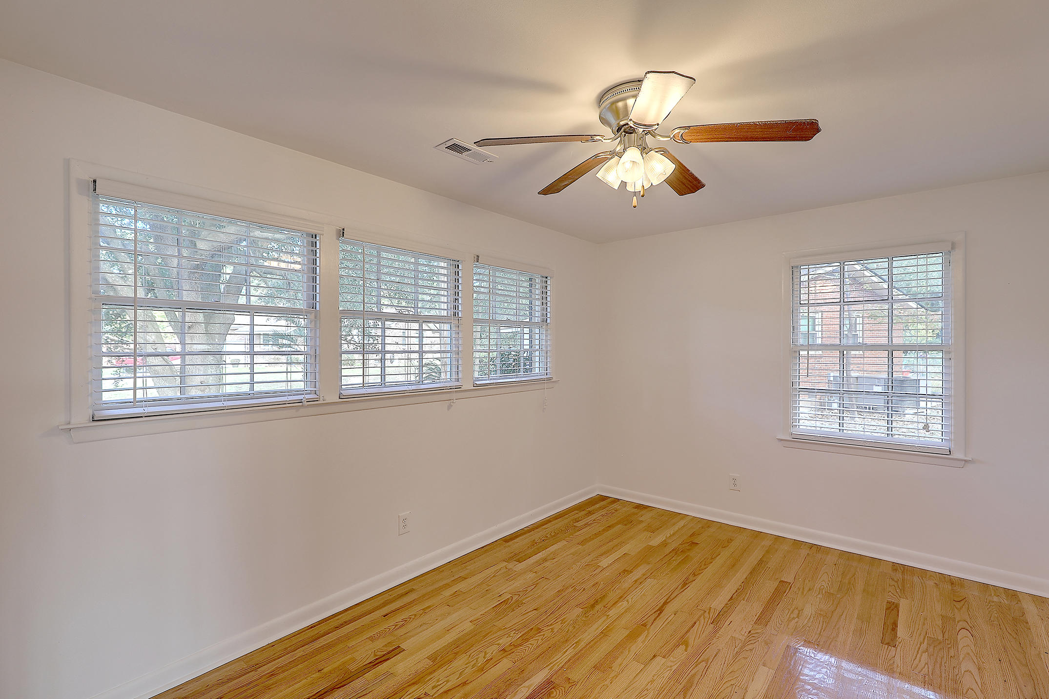 938 Valley Street Hanahan, SC 29410 - Photo 19 of 24 1R3A5251_2_3_4_5_6_7