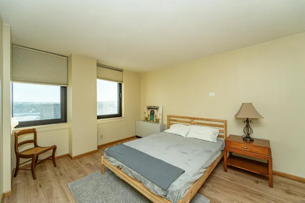 $219,000 | 220 Broadway Avenue South, Unit 1112, Rochester, MN 55904