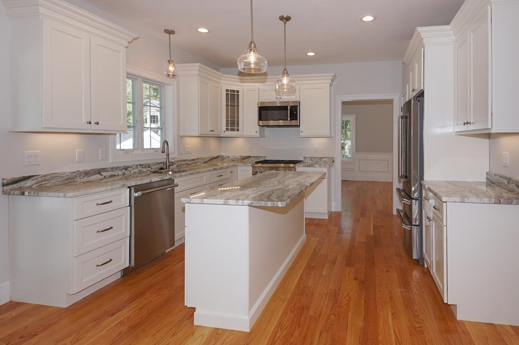 21 Old Colony Road Arlington, MA 02474 - Photo 4 of 29 Gallery Image 4