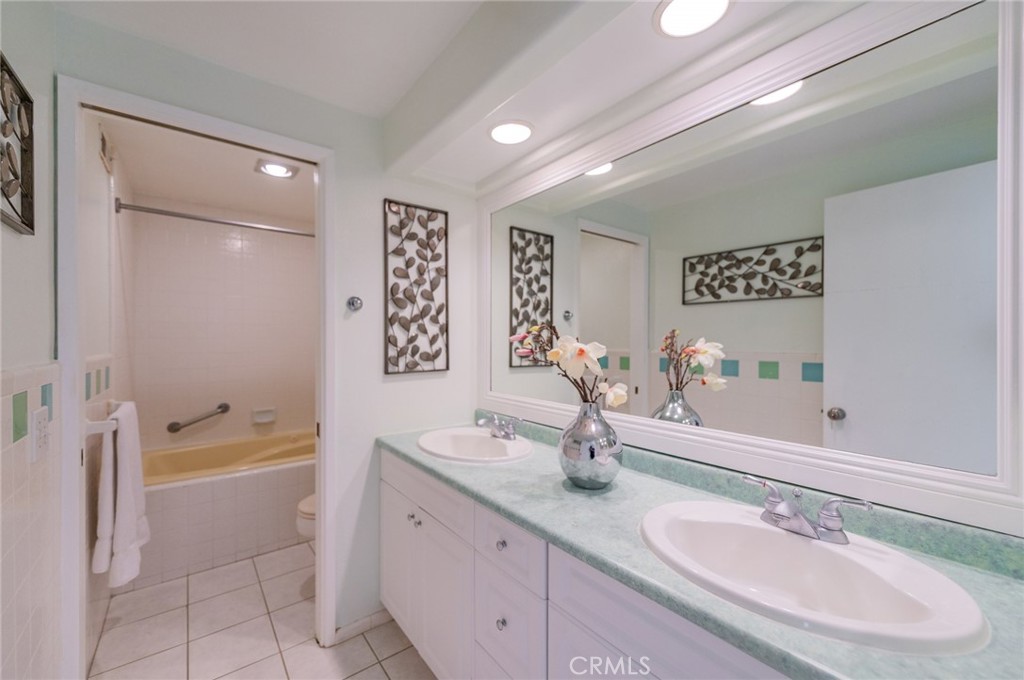 4 Rustling Wind Irvine, CA 92612 - Photo 19 of 24