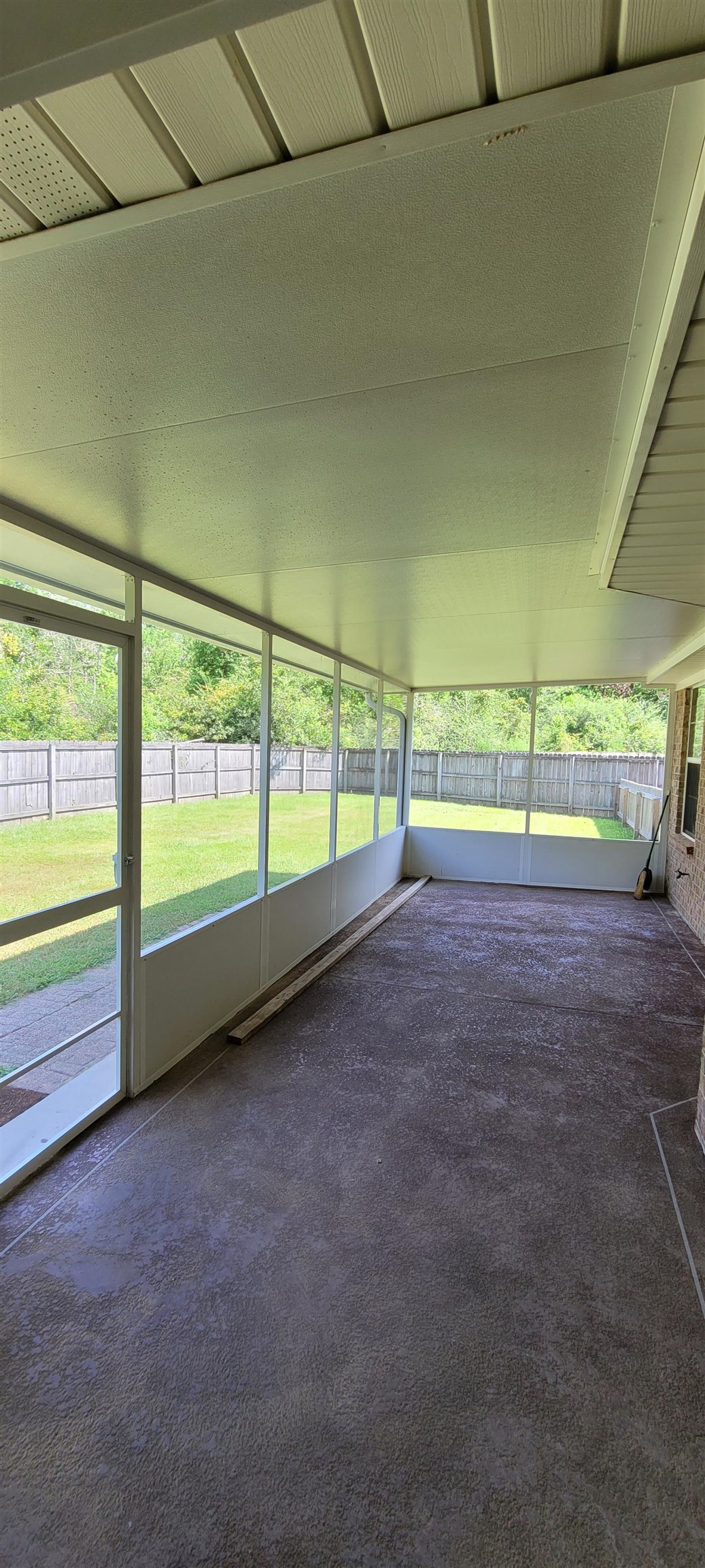 14714 Abacus Drive Foley, AL 36535 - Photo 39 of 47 Screened Back Porch