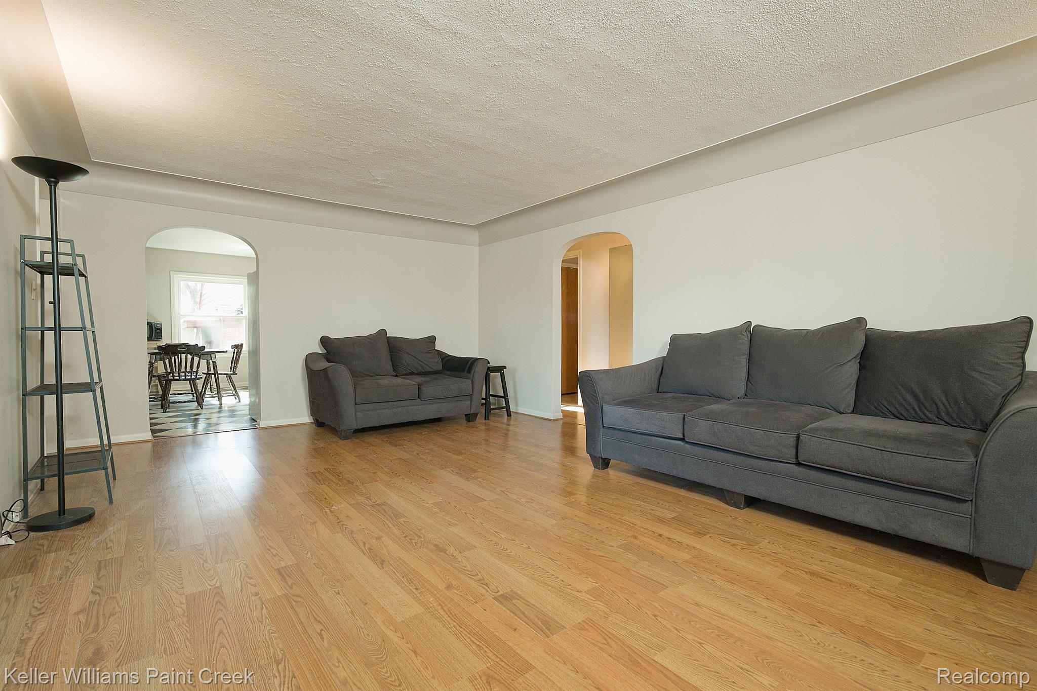 15959 Middlebelt Road Livonia, MI 48154 - Photo 13 of 43 Gallery Image 13