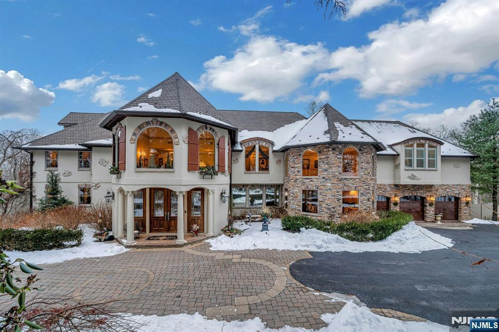 5 Summit Terrace North Butler, NJ 07405 - Photo 2 of 49