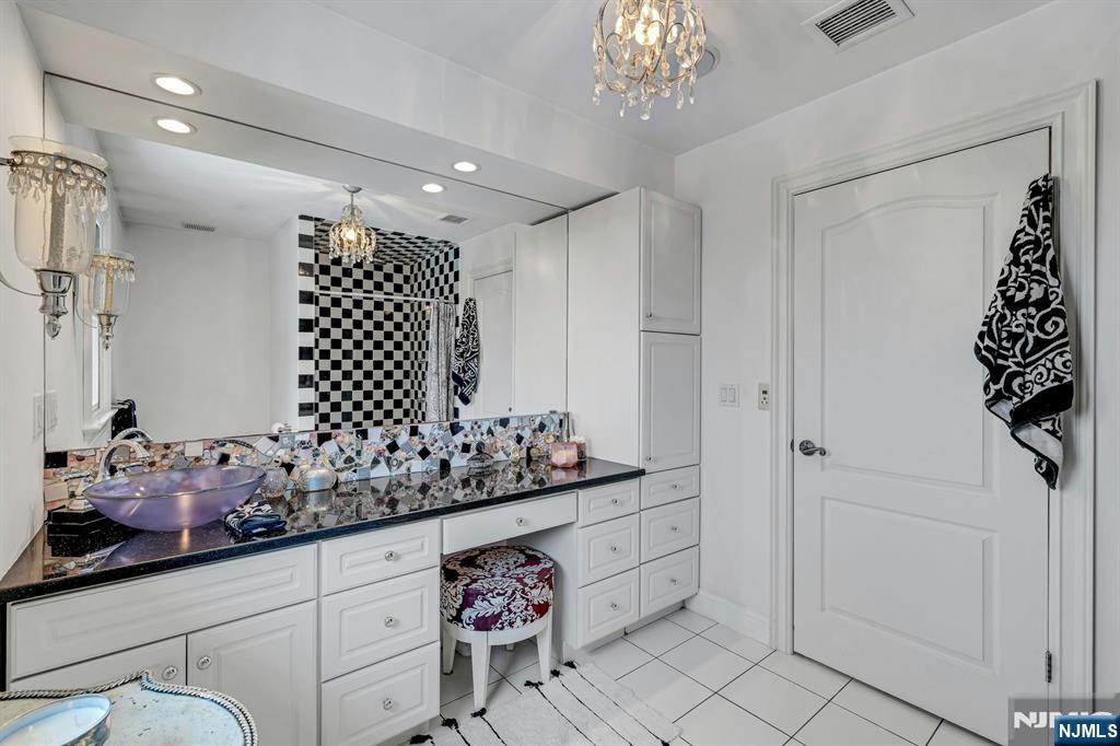 5 Summit Terrace North Butler, NJ 07405 - Photo 24 of 49