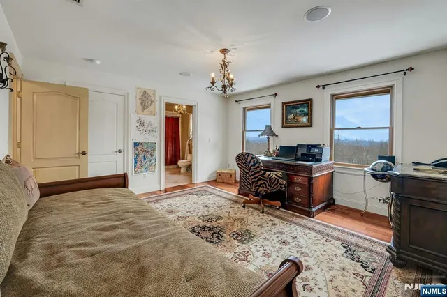 $2,100,000 | 5 Summit Terrace North, Butler, NJ 07405