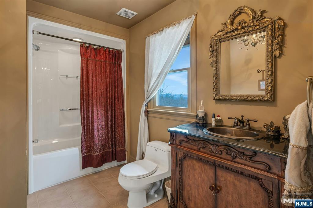 5 Summit Terrace North Butler, NJ 07405 - Photo 27 of 49