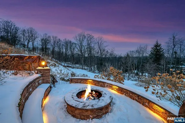 $2,100,000 | 5 Summit Terrace North, Butler, NJ 07405