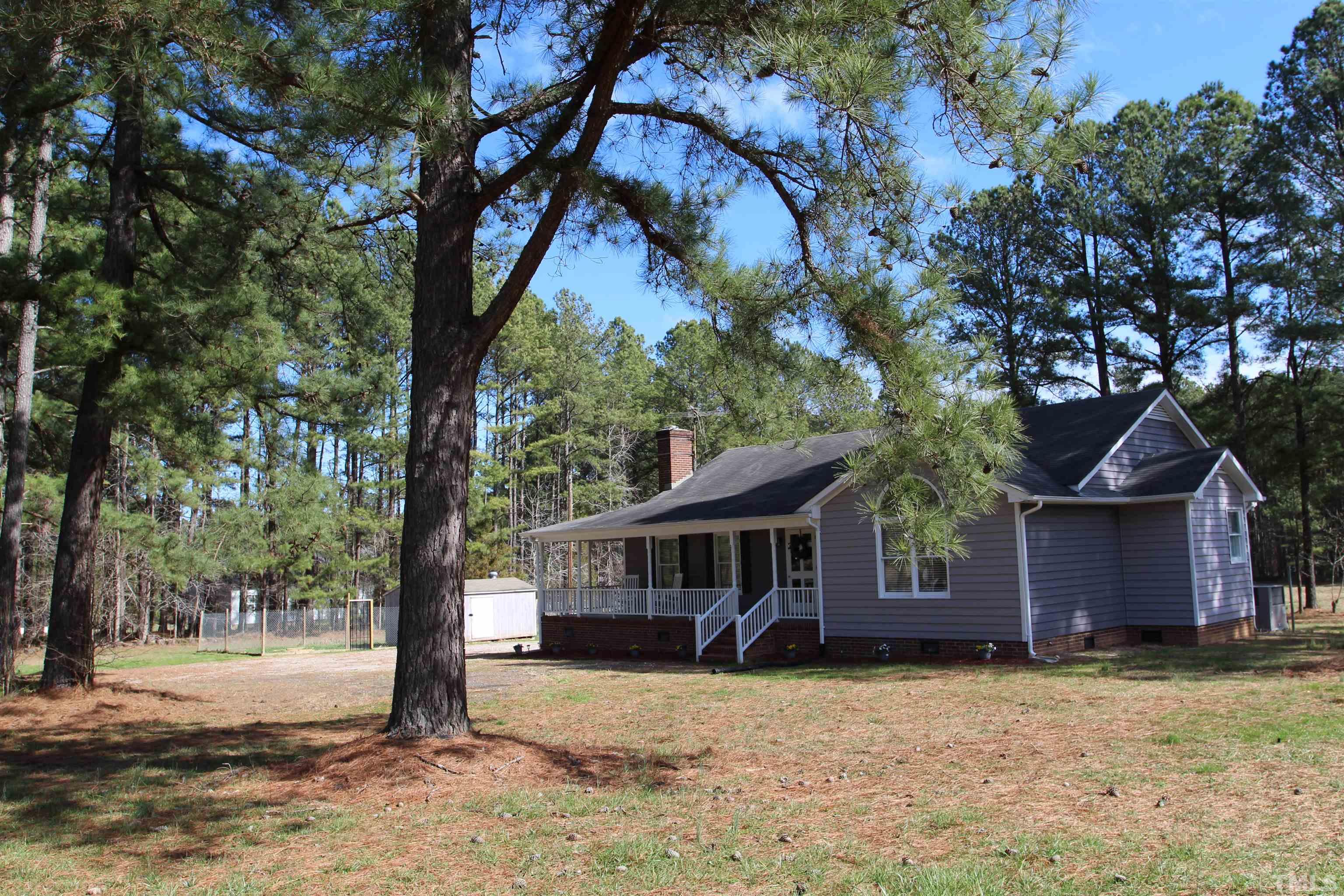 4179 Ed Harris Road Oxford, NC 27565 - Photo 5 of 42 Gallery Image 5