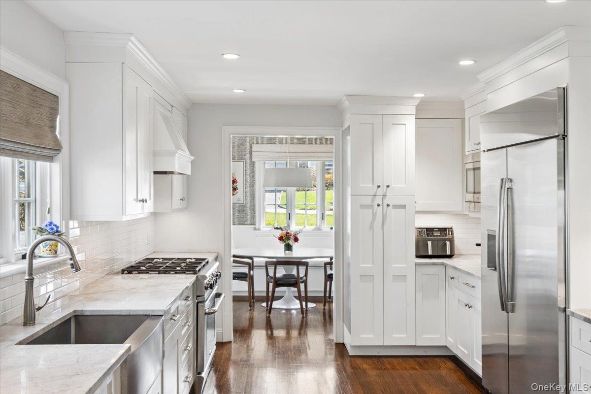 48 Vine Road Larchmont, NY 10538 - Photo 11 of 42