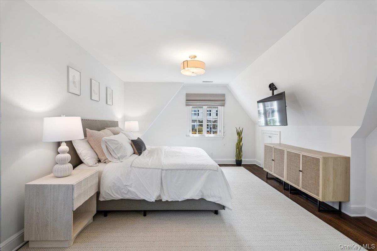 48 Vine Road Larchmont, NY 10538 - Photo 24 of 42