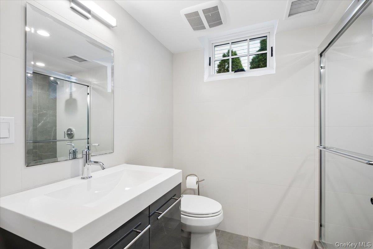 48 Vine Road Larchmont, NY 10538 - Photo 35 of 42