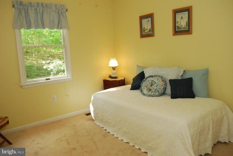 2805 Sandy Hook Road Forest Hill, MD 21050 - Photo 25 of 28 Bedroom