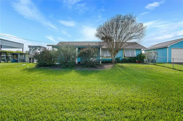 $365,000 | 223 West Sagebrush Drive, Rockport, TX 78382