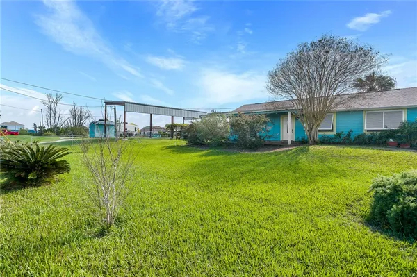 $365,000 | 223 West Sagebrush Drive, Rockport, TX 78382