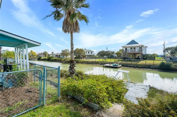 $365,000 | 223 West Sagebrush Drive, Rockport, TX 78382