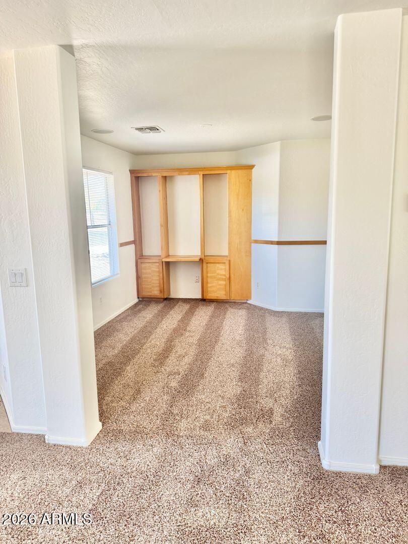 2106 West Alta Vista Road Phoenix, AZ 85041 - Photo 7 of 36 7