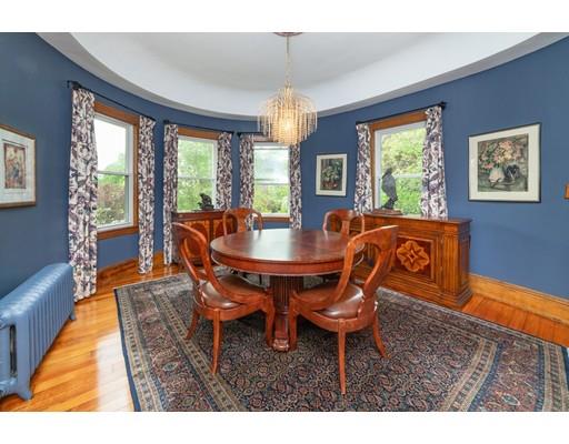 26 Rice Street Newton, MA 02459 - Photo 6 of 25