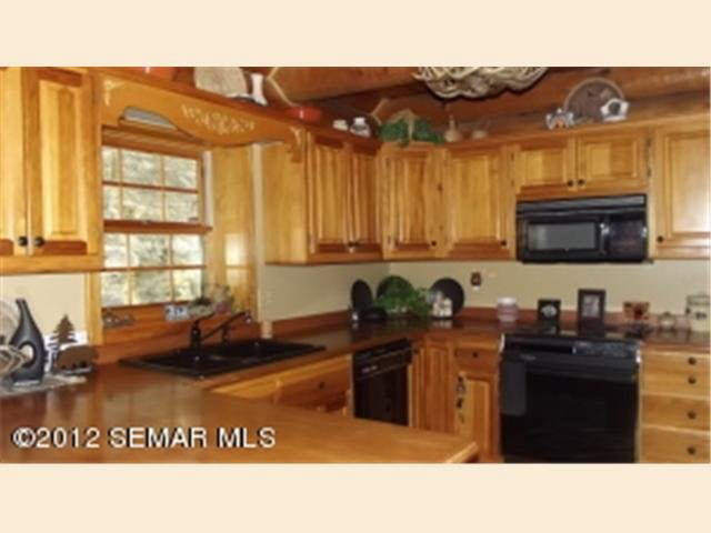 4203 County 249 Caledonia, MN 55921 - Photo 8 of 24