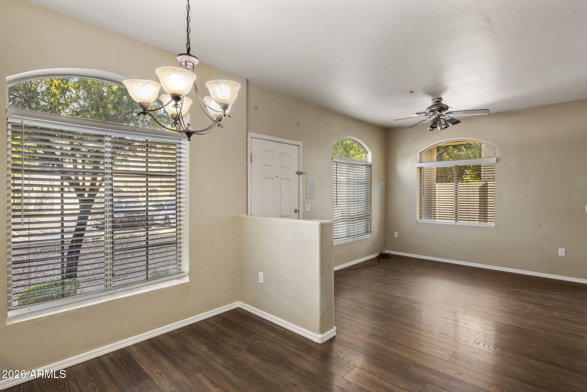 280 South Evergreen Road, Unit 1322 Tempe, AZ 85288 - Photo 5 of 24 Dining/Living