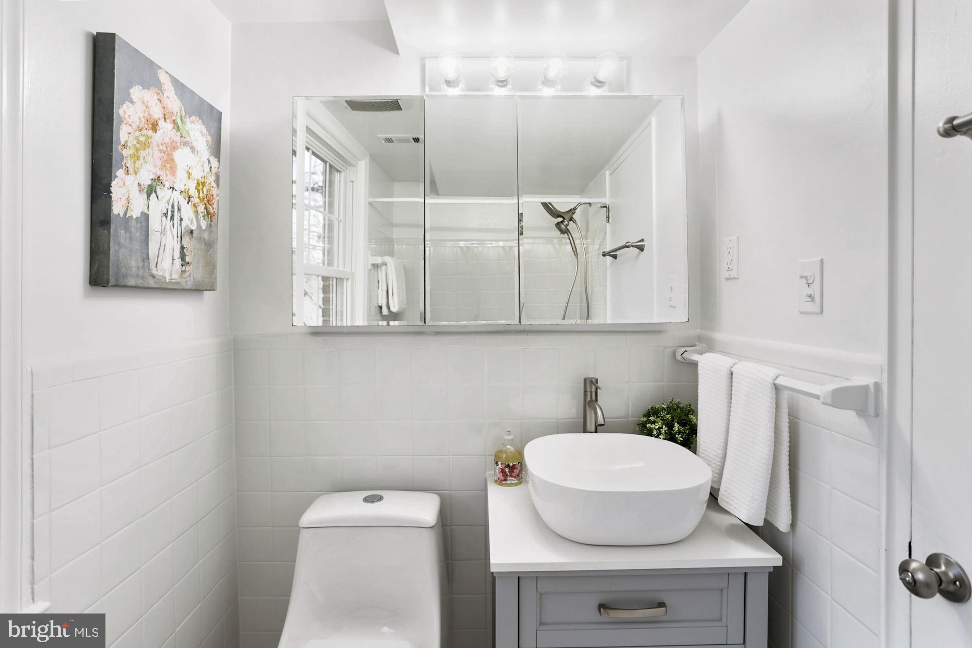 8207 Grubb Road, Unit 201 Silver Spring, MD 20910 - Photo 17 of 36 Gallery Image 17