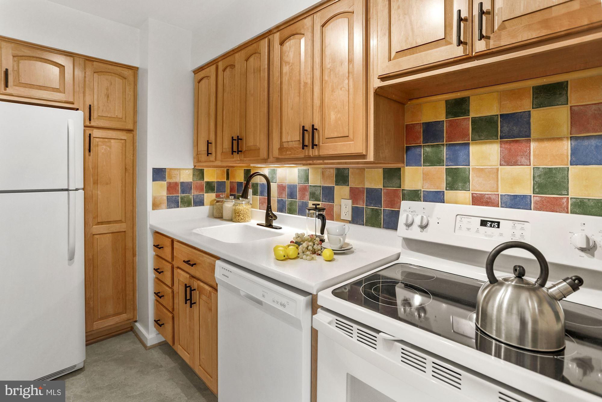 8207 Grubb Road, Unit 201 Silver Spring, MD 20910 - Photo 9 of 36 Gallery Image 9