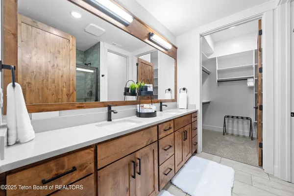 $895,000 | 4353 Yeti Lane, Island Park, ID 83429