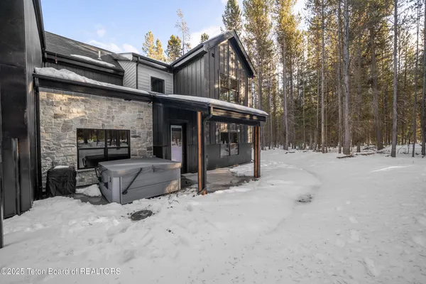 $895,000 | 4353 Yeti Lane, Island Park, ID 83429