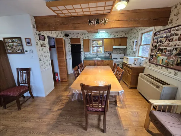 $300,000 | Undisclosed Address, Hancock, NY 13783