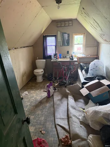 $48,000 | 607 South Jefferson Street, Hartford City, IN 47348