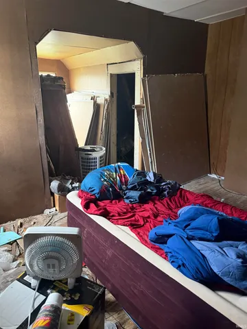 $48,000 | 607 South Jefferson Street, Hartford City, IN 47348