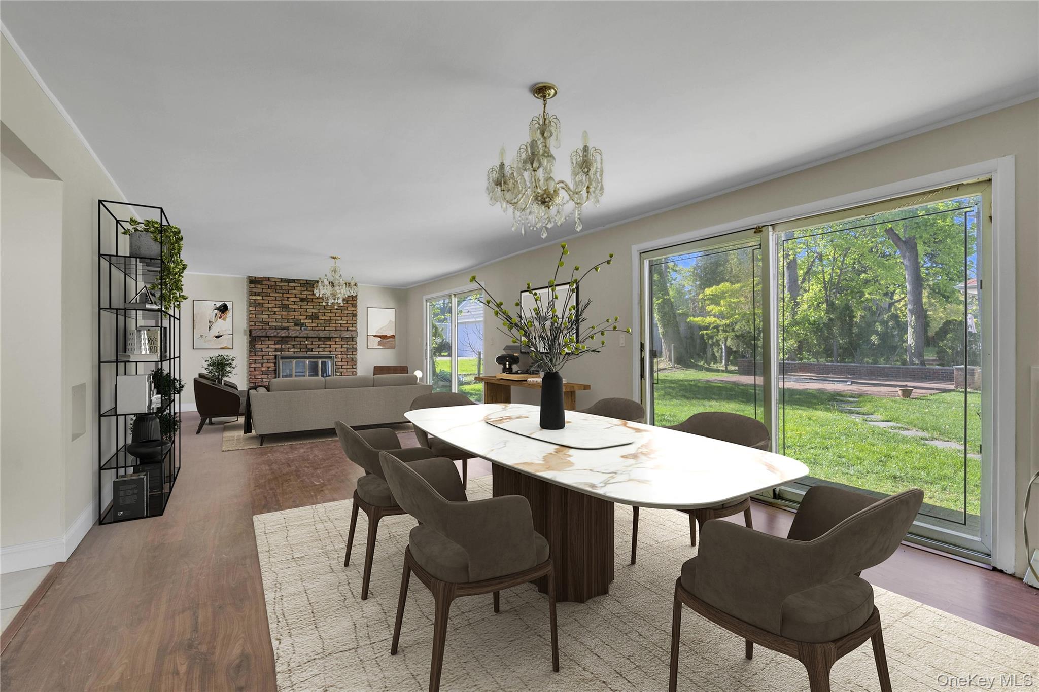 17 North Road Great Neck, NY 11024 - Photo 5 of 21 Stagged