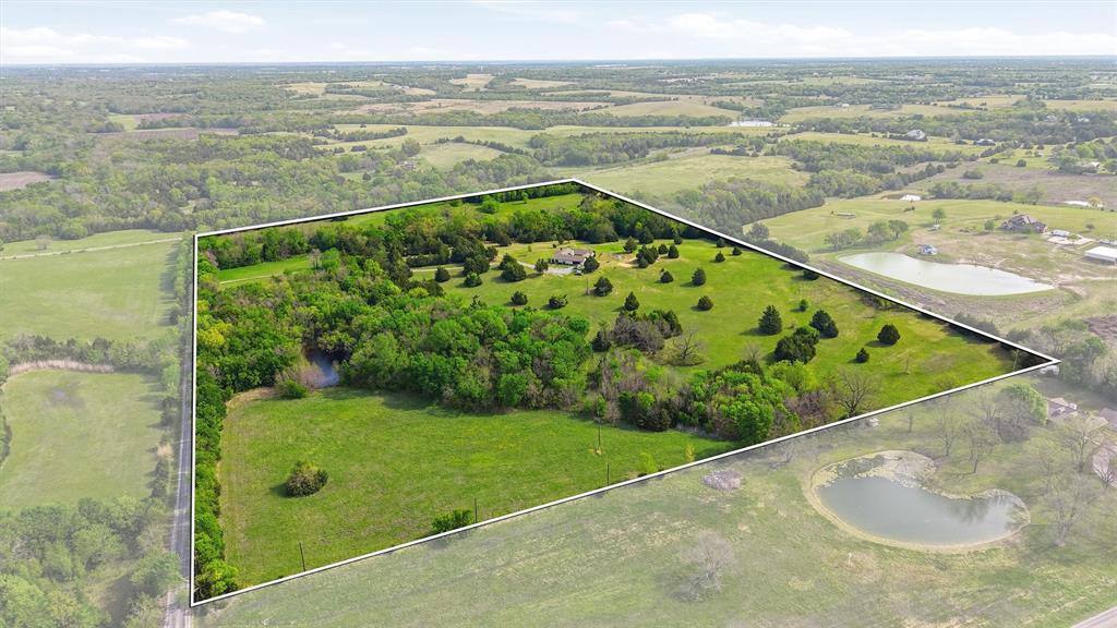 1959 Marlow Road Bells, TX 75414 - Photo 23 of 33 Aerial overview of property's location featuring property boundaries highlighted