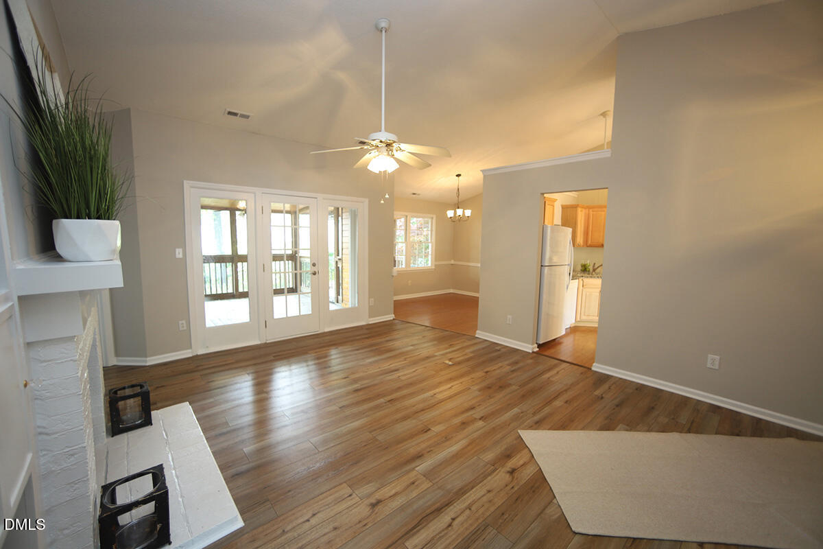 1106 Cotswold Court Raleigh, NC 27609 - Photo 5 of 26 1106 Cotswold Ct
